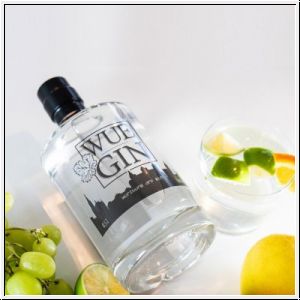 Wue Gin 0,5L 44% vol. Wuerzburger Dry Gin handcrafted